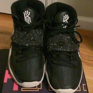 Used Nike Kyrie 6 basketball shoes men’s size 8.5